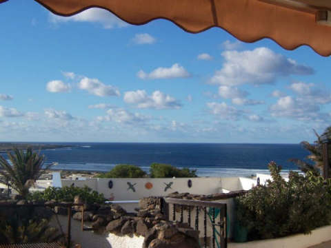 Apartments Bungal&oacute; Famara 2